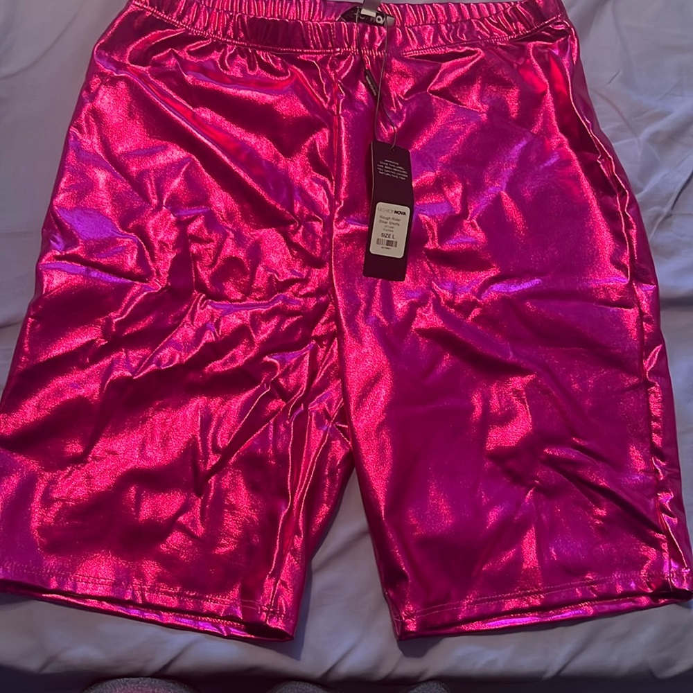 Brand new, never worn Size Large Fuchsia Biker Shorts